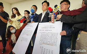 韓國瑜當院長提案違法？ 傅崐萁打臉老柯諷「綠能、你不能」