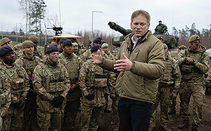 英國建議烏克蘭主攻克里米亞 在烏東採取守勢