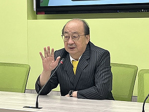 綠祭「天天甲動」！徐巧芯爆內幕 黃國昌譏「承認過去混很兇」