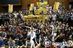 太陽花運動12週年 民進黨：不讓台灣經濟走回被中國鎖住的老路