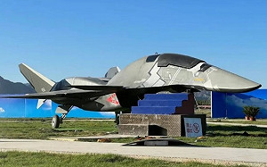 為中國七代戰機做準備? 新高超音速無人機「超級機動」網譏 : 乾脆直接18代