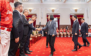 接見2023職棒總冠軍味全龍 總統：將精進國家隊的組訓機制