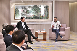 與林右昌約定3個月定期會 侯友宜：盼新北建設中央快速通過
