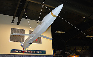 俄烏戰場新型大殺器曝光!  微型空射誘餌彈迷惑俄軍雷達 分散防空注意力 