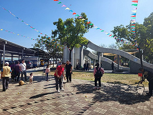 兒童節去放電！台南葫蘆埤古早味童玩特區  小朋友玩翻天