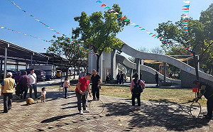 兒童節去放電！台南葫蘆埤古早味童玩特區  小朋友玩翻天