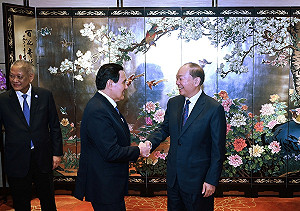 馬英九訪中行》首站廣東會省委書記黃坤明 提「國父家鄉」籲振興中華