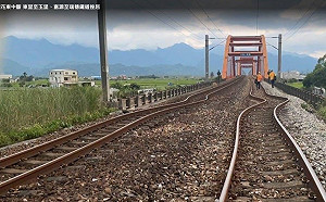 台鐵清晨6時搶通宜蘭-花蓮雙線 連假恢復正常發車