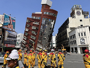 403大地震》善盡企業社會責任 「網銀國際」宣布捐款2000萬助花蓮震災重建