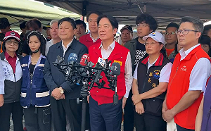 賴清德前往花蓮瞭解災害情形及救援進度 3億救急款直撥花蓮縣府應用