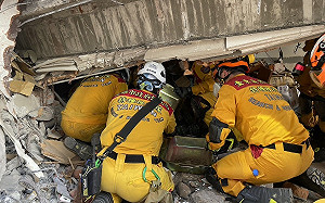 高市消特搜隊連三梯次火速馳援  發現震災失聯者持續搶救中  