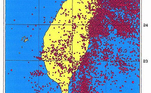 1973-1992台灣地震規模3.5~6.5震央位置一覽 網友直呼｢太密集！｣