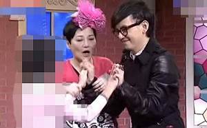 黃子佼節目跟女童擊掌變十指緊扣 張小燕急制止：晚上人家要收驚!