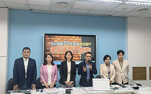 全台50年老屋破百萬 藍黨團籲修法都更、強制健檢 