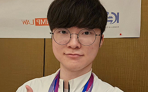 《英雄聯盟》「歷代中路榮譽圖」曝光！Faker壓倒性勝利 網驚：獎盃多到塞不下