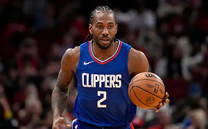 NBA／快艇Kawhi膝傷　美媒：例行賽恐報銷