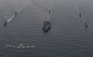 針對北韓、示威中國 美「羅斯福號」領美日韓6艦聯合海上軍演 