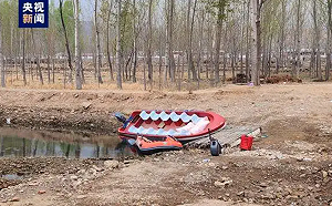 (影) 秦皇島非法改裝「黑遊船」側翻釀12死 船主等人被公安控制