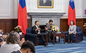 接見友邦巴拉圭訪團 蔡英文憶2016上任後首出訪