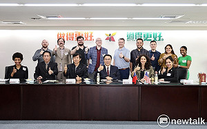 美國政界青年領袖實地走訪  黃偉哲盼台美地方交流更緊密