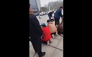 官逼民反! 重慶維權民眾反包圍公安 中國多地爆發群眾抗議事件