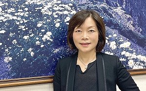 人物》曾參與關廠工人抗爭遭判刑  政院副秘書長何佩珊接掌勞動部 