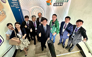  高醫大世界首創「咀嚼吞嚥基地」 一條龍培訓照護人才 