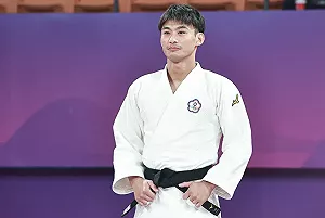 楊勇緯不敵中村太樹 亞錦賽屈居銀牌