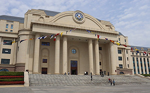 中共海軍75年 海軍潛艇學院首度向外媒開放參訪