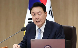 外媒:南韓短命戒嚴令衝擊股市  70.7億美元救股市