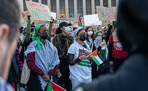 (影) 抓到了! 幕後黑手是他 美智庫 : 在美反以抗議運動多由中國資助