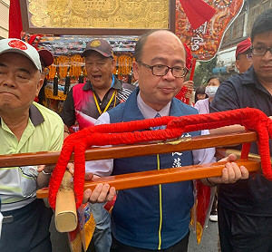 政黨支持度持續重挫 孫健萍籲朱立倫傾聽民意、深化民主改革