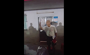 (影) 面臨破產 政府搶地、搶錢! 活不下去了 中國多地居民與警衝突集體抗暴