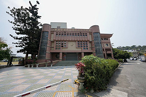 兼顧高科技人才培育及地方發展  專家學者支持頂大設高雄分部