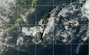 鋒面遠離全台多雲到晴 南高屏東4縣市熱飆36°C