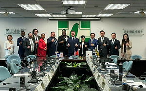 美國8州主席訪台拜會 民進黨談青年黨公職訪華府