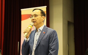 被改叫「大陸國民黨」 朱立倫現身給回應