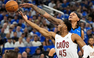 Mitchell砍50分無用！魔術退騎士殺進搶七　