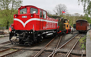 化身台灣觀光大使！阿里山林鐵「載著國旗」馳騁英國威爾斯