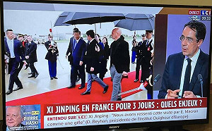 習近平訪法走紅毯遭法媒狠酸｢如同中共屠殺人民鮮血形成的河流！｣