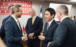 陳冠廷譴責朱立倫無視中俄軍事合作威脅台灣安全