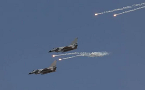 中、澳軍機黃海衝突! 澳直升機險遭殲-10照明彈擊中 要求中國給解釋