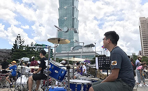 世大運倒數47天  搖滾世大運開唱暖身