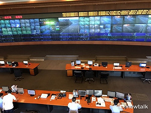 雙城論壇》訪長江隧橋管中心　柯張會更受矚目