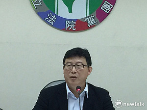 柯P與中同床? 姚文智再轟柯文哲