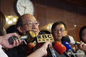 超有信心   柯建銘：前瞻條例沒過三讀來找我