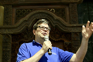 AI夯!  FAIR開源軟體 FB研究院長親開講