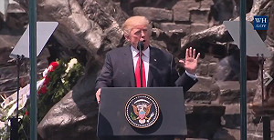 川普波蘭行挺北約共同防禦 承認俄可能介入大選