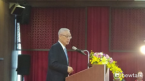 嚴限高官退將赴中　吳敦義：嚴酷標準限自由