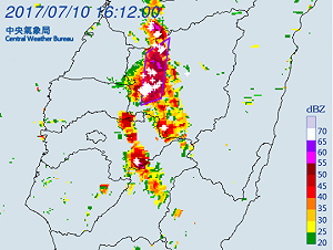快訊》大雷雨將至！ 南投縣16:45前嚴防大雨